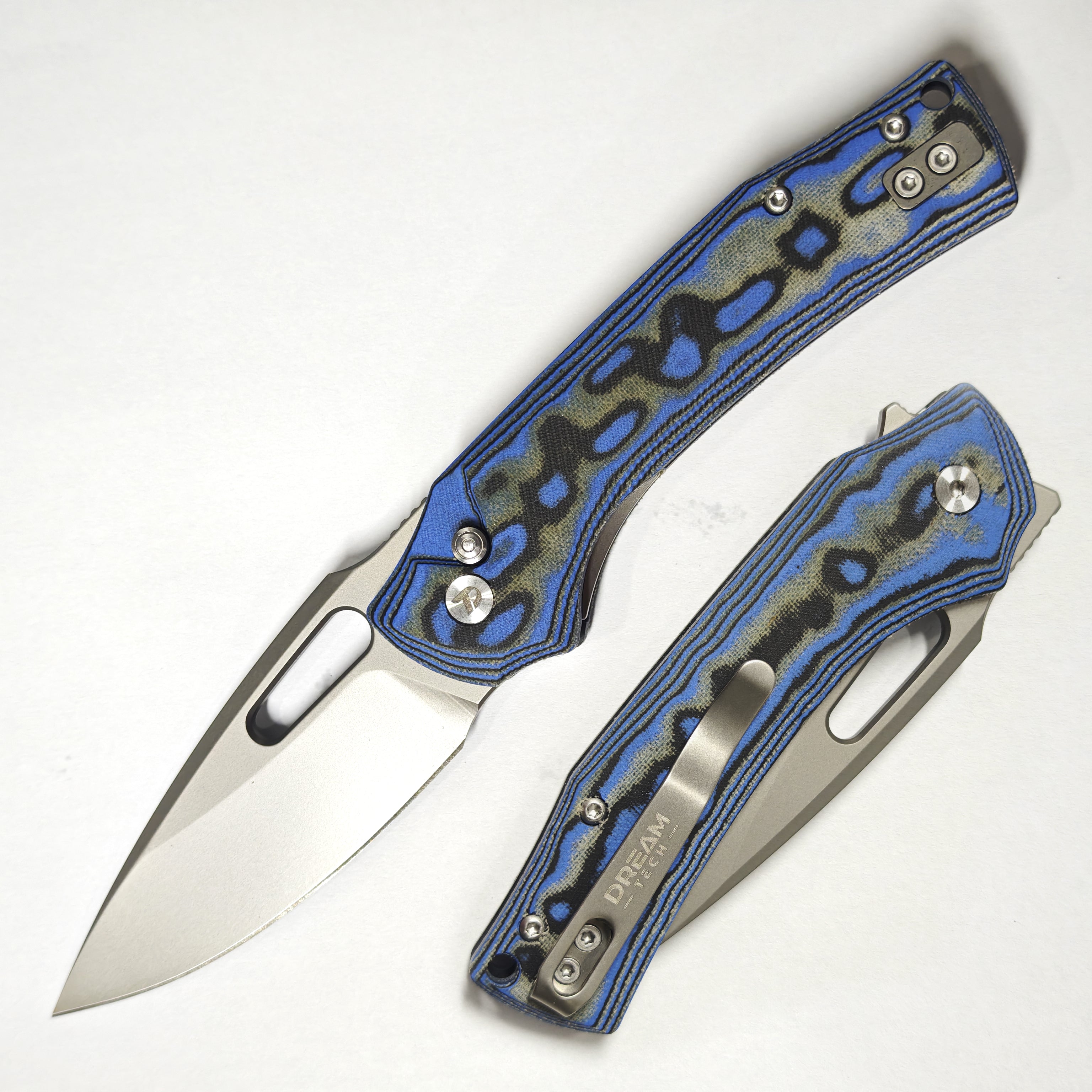 DreamTech D4542MBL – 3.03″ D2 Micarta Folding Knife