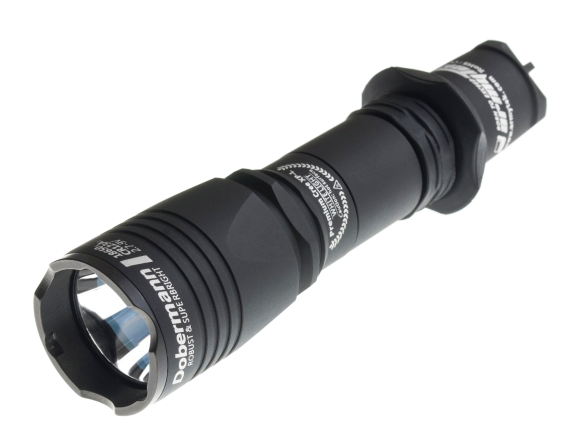 Armytek Dobermann Pro 1x18650 / 2x(R)CR123 1250 Lumens CREE XP-L HI LED Flashlight