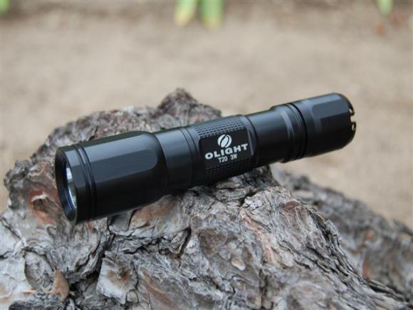 olight cr123a flashlight Olight T20 Q5 CREE LED 2 x CR123 Flashlight