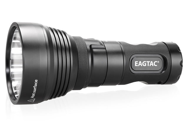 EagleTac MX25L4T 4 x 18650 / 8 x CR123A SST-90 2850 Lumen LED Flashlight