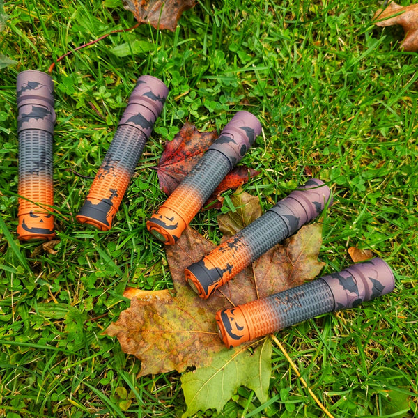 OLIGHT WARRIOR Mini 2 オレンジ ★限定品★ Olight Warrior Mini 2 Copper 1750 Lumens 220m Rechargeable