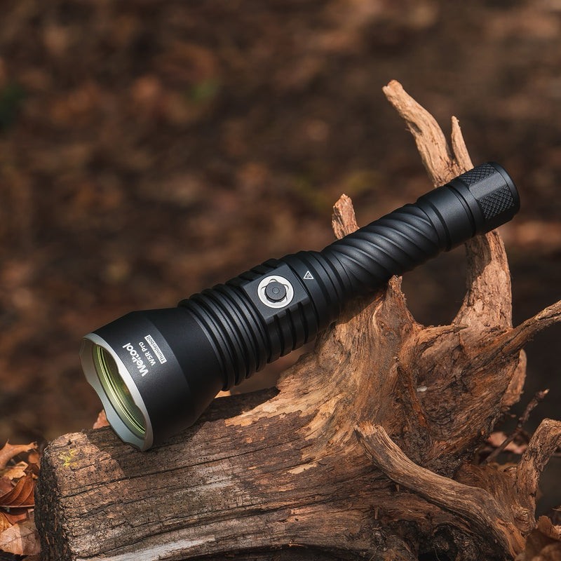 Weltool W5R Pro – 920 Lumen LEP Flashlight with 2.1 Million Candela, 1