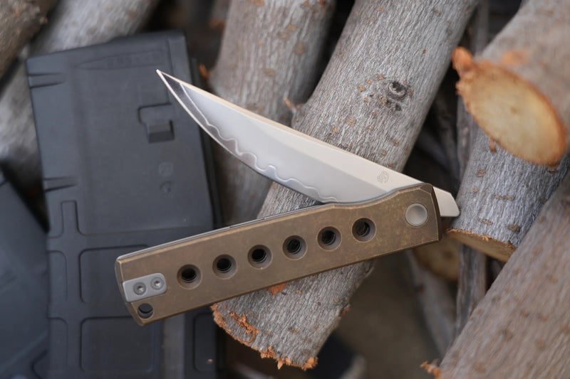 North Mountain Blade Kaiken 3.5in SLD-Magic Blade Aluminum Bronze Handles