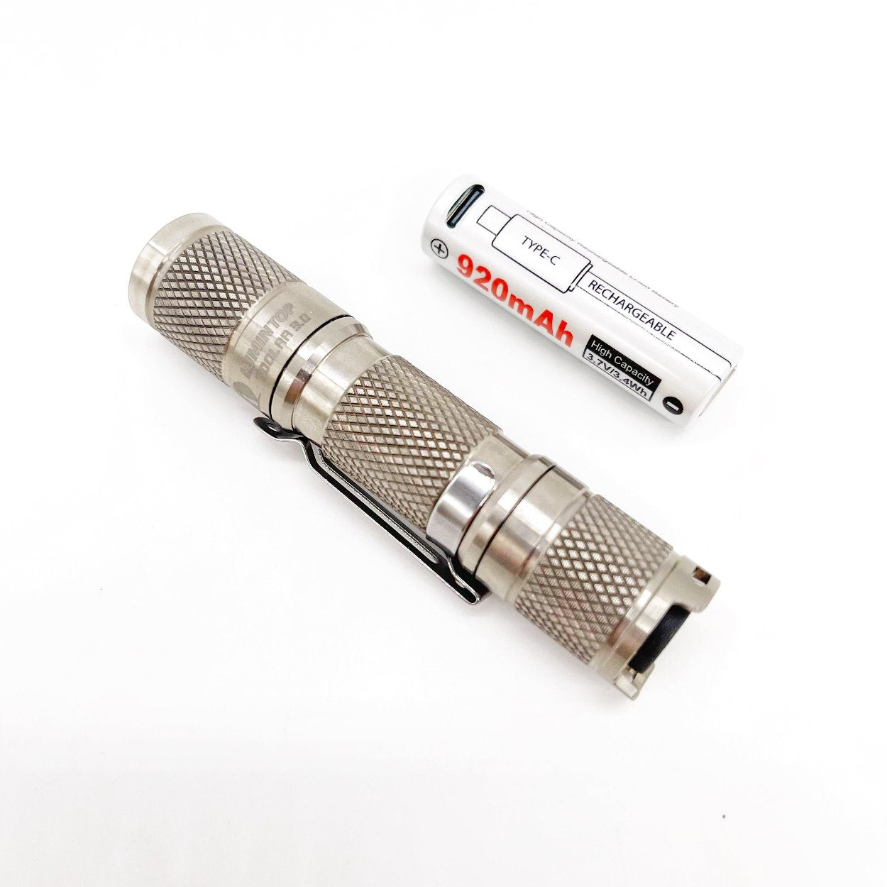 Lampe Torche Lumintop Tool AA 3.0 En Titane – 900 Lumens, étanche IP68, Compacte