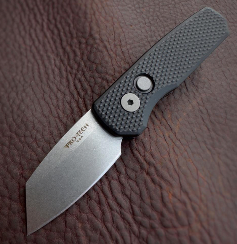 Pro-Tech Knives R5405 Runt 5 Folding Knife 1.94in MagnaCut Steel Textured Black Aluminum Handles
