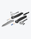 Benchmade 940-1 Osborne BCM-940-1 CPM-S90V carbon fiber reverse tanto folding knife, closed view, manufacturer photo 6