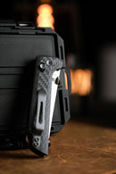 North Mountain Blade 2418-CF-5 crossbar lock detail carbon fiber handle