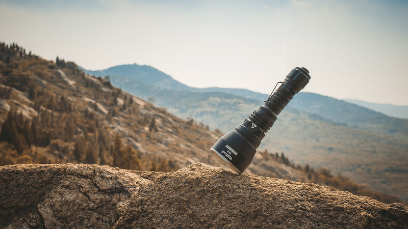 Weltool W4 Dragon In Cloud 560 Lumen LEP Long Distance Throwing Flashl