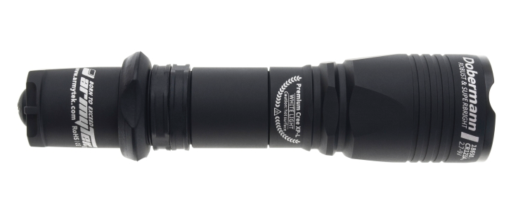 Armytek Dobermann Pro 1x18650 / 2x(R)CR123 1250 Lumens (Warm) CREE XP-L HI LED Flashlight