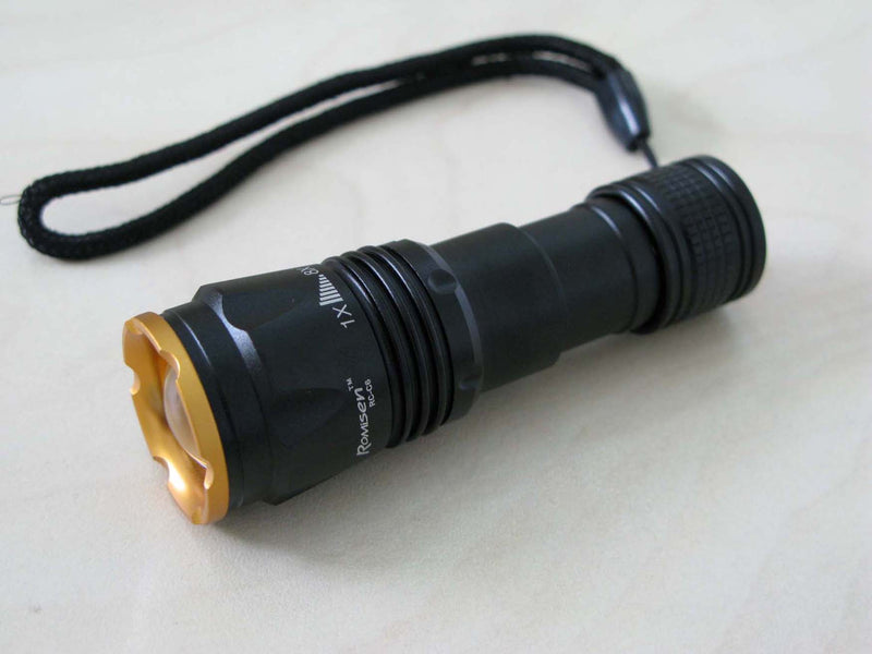 Romisen RC-C6 Focusable Q5 LED Flashlight