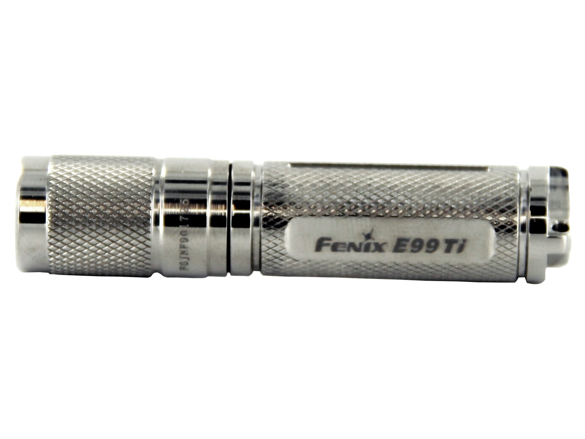 Fenix E99 Ti チタン製ハンディライト Fenix E99 Ti 100 Lumens 1 x AAA