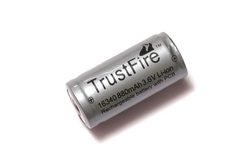 Trustfire 880 mAh RCR123 Protected Lithium Rechargeable Battery