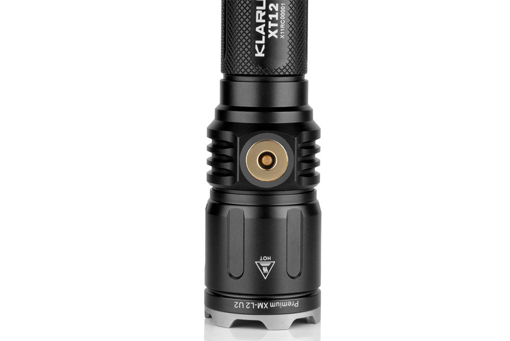 10w rechargeable and zoomable cree xlamp xm-l2 led flashlight Klarus XT12 1 x 18650 / 2 x CR123A CREE XM-L2 U2 930 Lumen LED Flashli